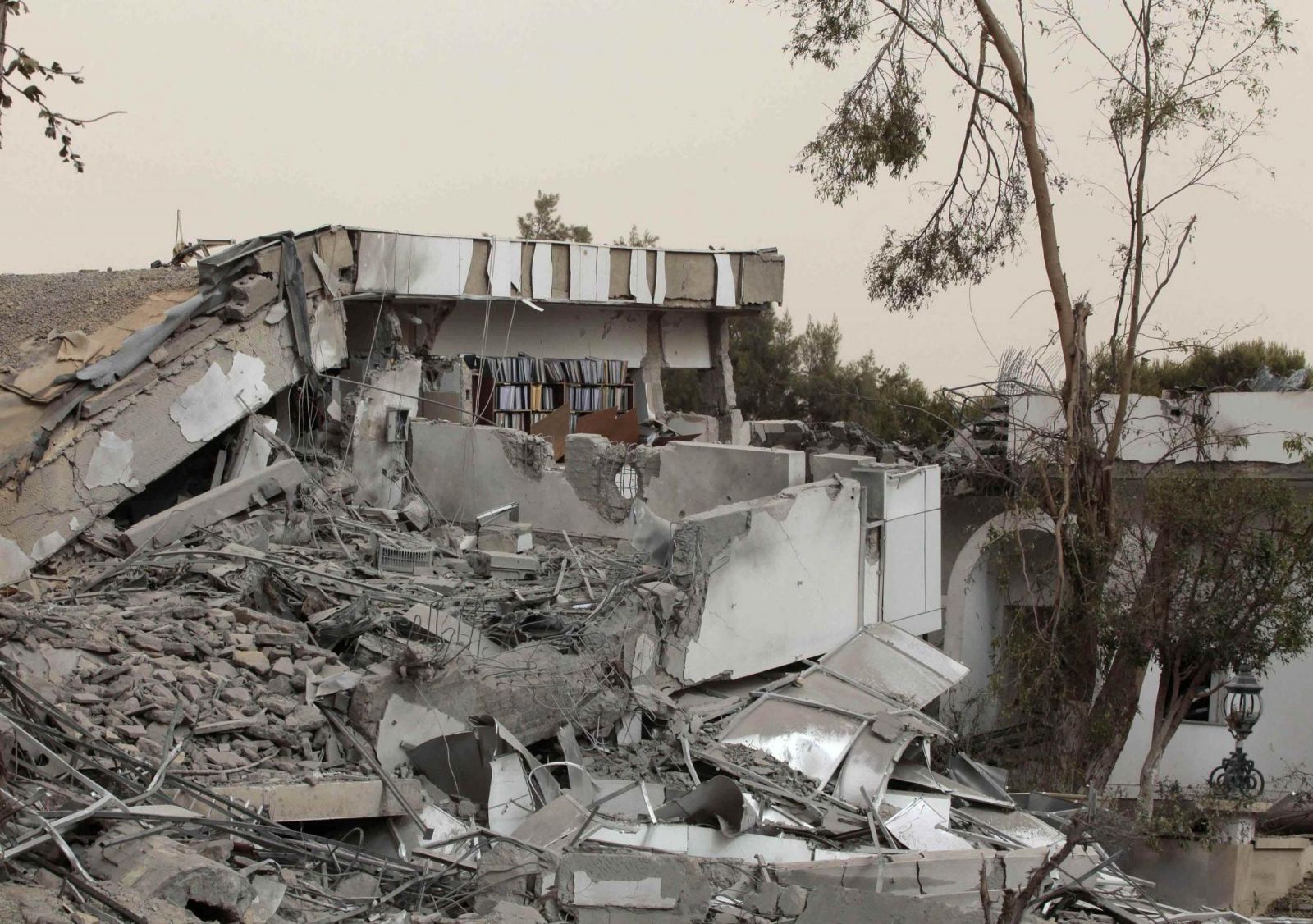 英媒指责西方国家双重标准 轰炸利比亚放任叙利亚(图2) 0013729e47600f223b0304.jpg