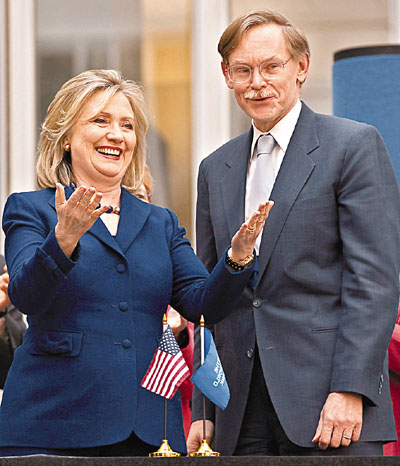 传美国国务卿希拉里将出任世界银行行长(图)(图1) 001aa018f68c0f5e65e811.jpg