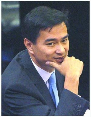 泰国民众今日投票选执政党 他信妹妹呼声高(图1) 1655082654.jpg