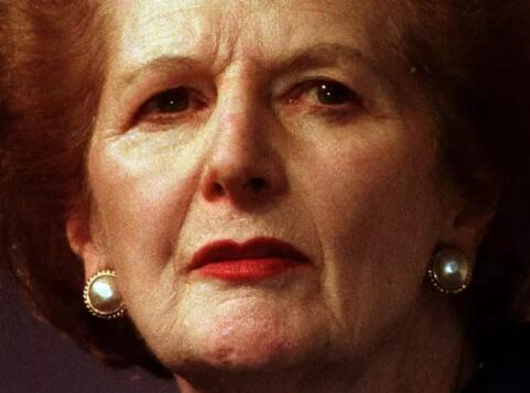撒切尔夫人凄凉的晚年,让人悔悟人生真谛!(图10) 19(436).jpg
