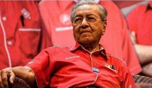 中国227亿贷款,助力菲律宾兴建铁路,杜特尔特比马哈蒂尔看得清(图2) 31(439).jpg