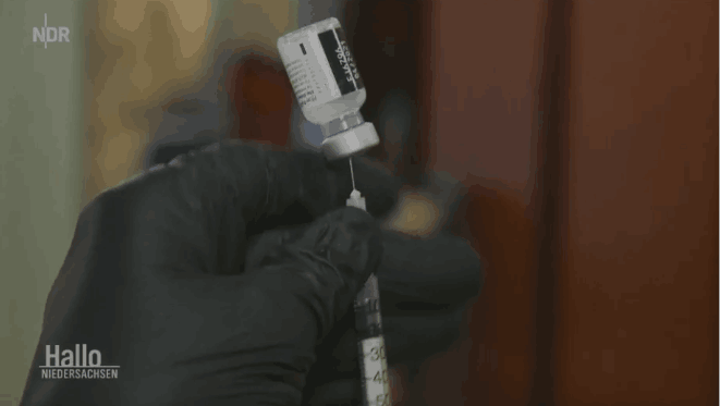 护士偷换掉辉瑞疫苗,给9000人打“假疫苗”!调查后发现...(图9) 46(272).png