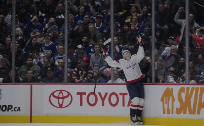 加拿大全境大解封!人们开始狂欢;世卫着手为宣布大流行结束做准备(图17) 51(591).jpg