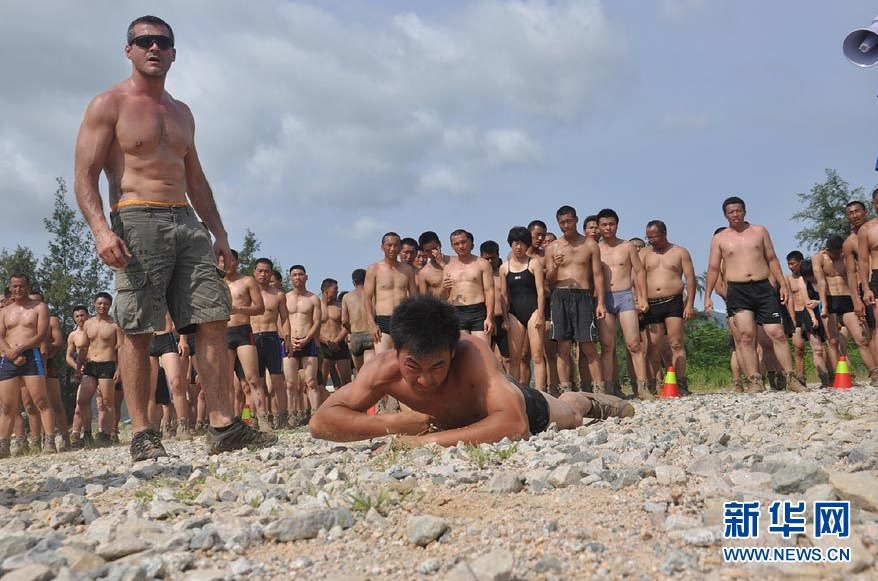 探秘中国天骄特卫:目标“瞄准”海外安保市场(图3) 傲游截图20121001210005.jpg