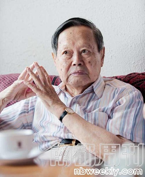 爱国者杨振宁:“我是保守的革命者”(图1) 52942540.jpg