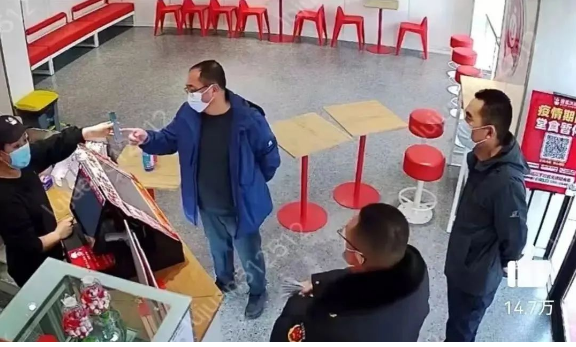 黑龙江奶茶店事件:我们最愤怒的,根本不是封店(图2) 48.png