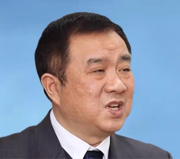 专访世界华人联谊会武汉疫情工作委员会副主任委员、中国疾病预防控制中心消毒首席专家张流波(图1) 1.jpg