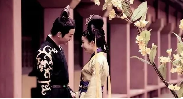 臭名昭著的4个历史人物,被影视剧完全洗白,反而成了大好人?(图12) 42.png