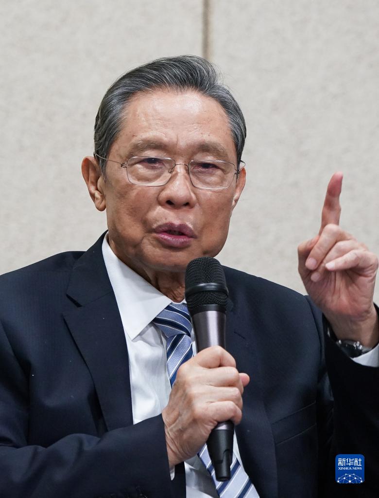 钟南山院士解答防疫新阶段百姓关切点:发热是否上医院?感染新冠怎么办?……(图6) 63.jpg