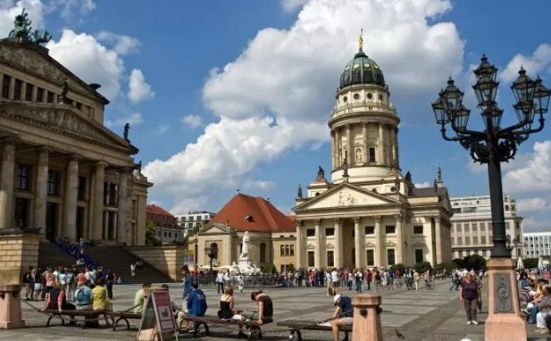 铁了心倒向美国?驱赶30万中囯劳工,我方强硬回应:取消合作!(图3) 39.png