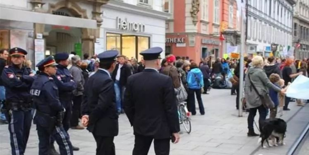 铁了心倒向美国?驱赶30万中囯劳工,我方强硬回应:取消合作!(图4) 40.png