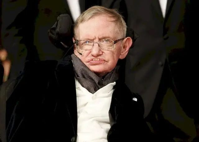 最伟大的物理学家之一霍金,早在1985年就已经离世?坐在轮椅上的人是谁?(图14) 33.jpg