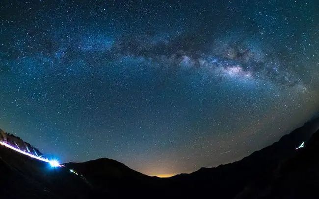 我们看到的竟然是假宇宙,夜空中的星星早已经死亡千万年(图2) 21.jpg