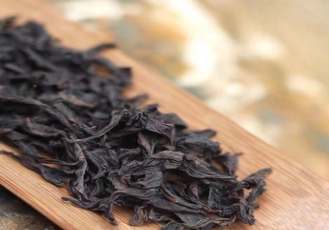 我国最特殊的三棵树:1棵投保1亿,1棵配警卫,1棵是地球独子(图9) 45.png