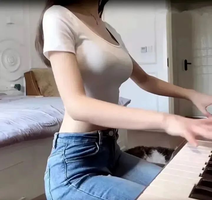 "媛媛"不断的诱惑(图48) 71.jpg