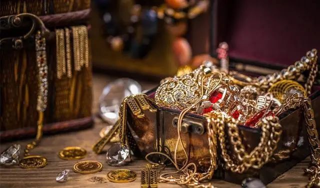 地球上“最”贵的东西,普通人难以想象,100克就能买下苹果公司(图1) 20.jpg