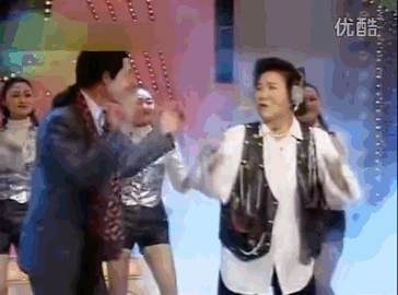 关于春晚,你有哪些极为珍贵的记忆?(图8) 32.gif