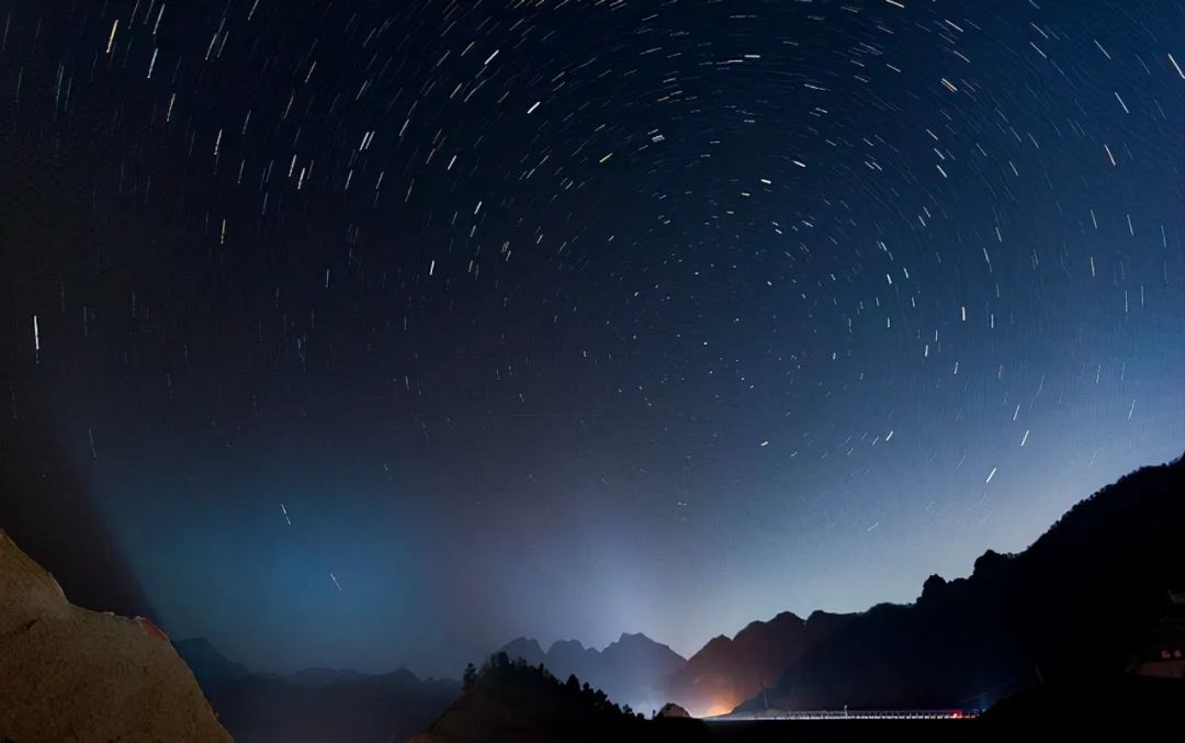 银河系和仙女座星系的大碰撞可能已经开始?未来地球夜空将大变样Loading...(图1) 26.jpg