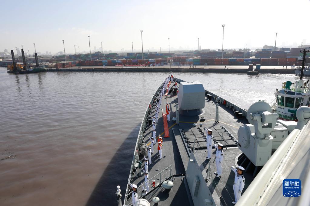 中国海军南宁舰赴巴基斯坦参加“和平-23”多国海军联合演习(图2) 中国海军南宁舰赴巴基斯坦参加“和平-23”多国海军联合演习(图2)