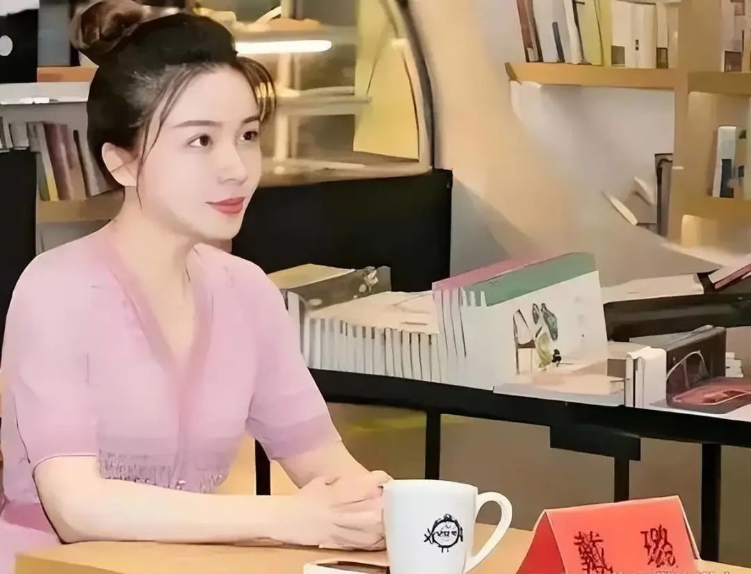 权色交易!又一美女官员落马,越挖越不寻常!(图8) 37.jpg