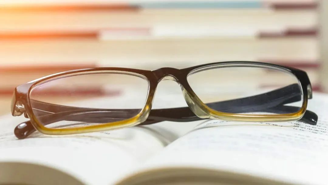 中国近7亿人近视,给你验光配镜的人却有90%不合格(图3) 27.jpg