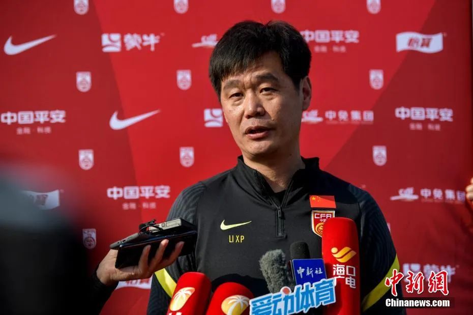 这次的新帅什么来头?能救得了国足吗?(图3) 33.jpg