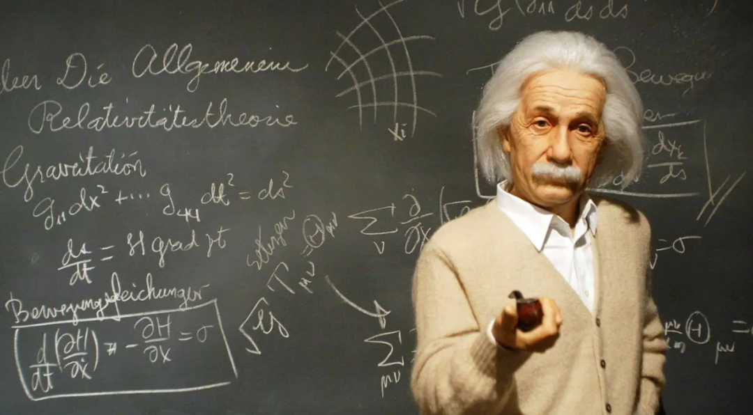 谁在背后,安排了宇宙的一切?爱因斯坦与杨振宁的怀疑是什么?(图2) 44.png