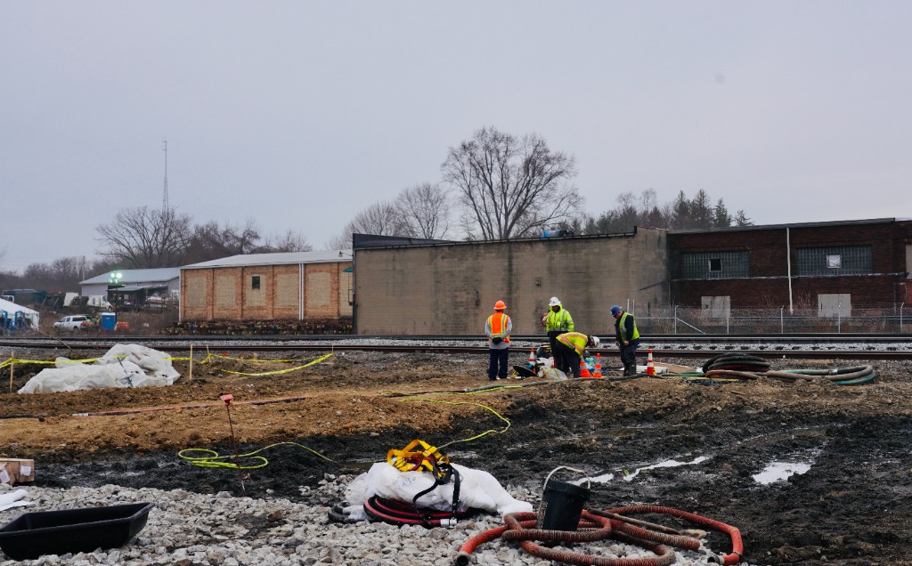 美媒:“毒列车”数百万升毒废水或注入得州地下(图1) 美媒:“毒列车”数百万升毒废水或注入得州地下(图1)