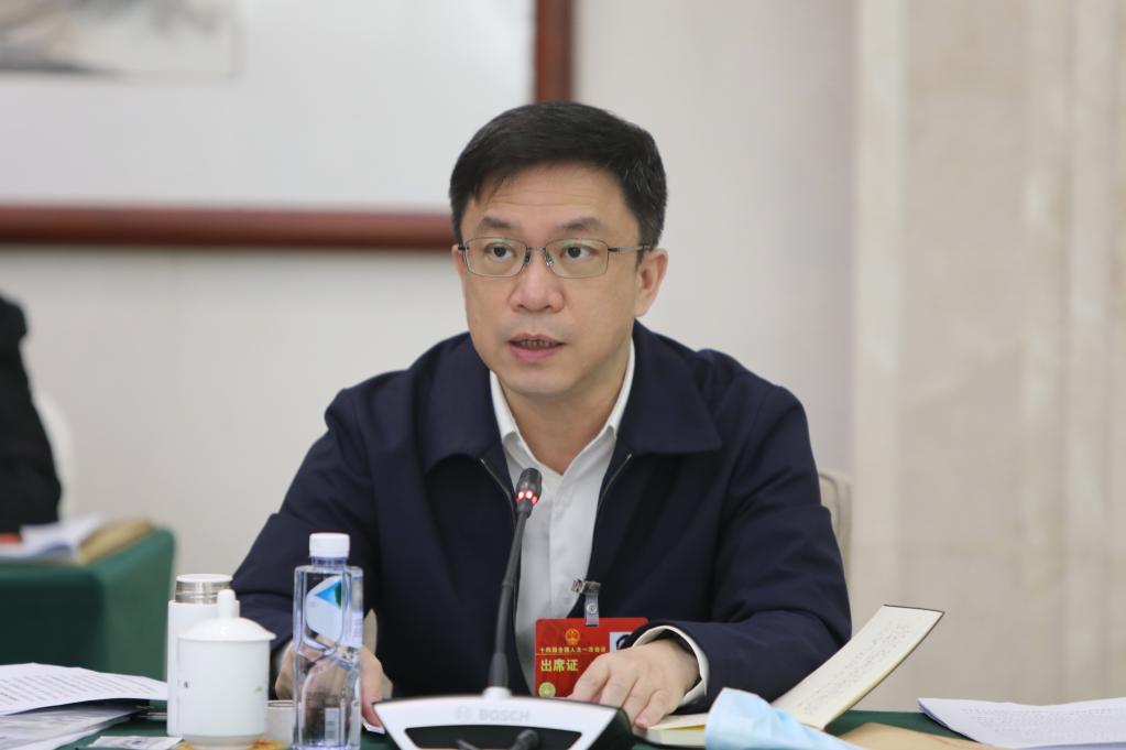 怀家国往事,盼两岸梦圆——访台湾省籍新任代表委员(图1) 怀家国往事,盼两岸梦圆——访台湾省籍新任代表委员(图1)