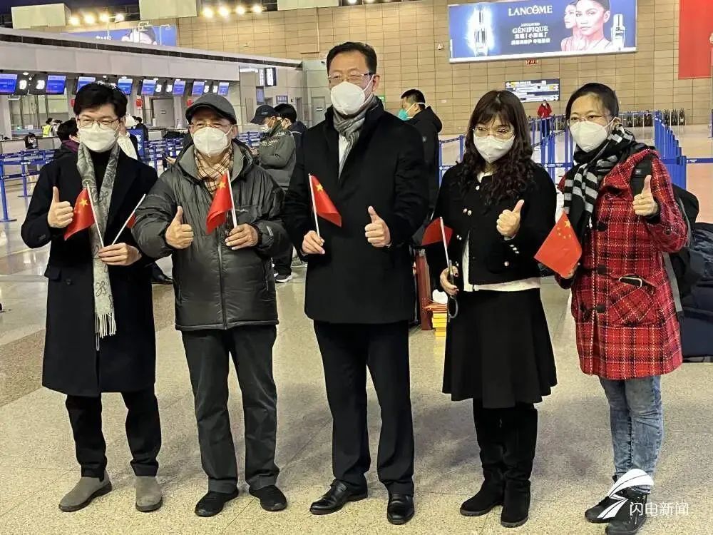 如何看待副省长、市委书记等组团出海?政协委员这样说(图3) 41.jpg