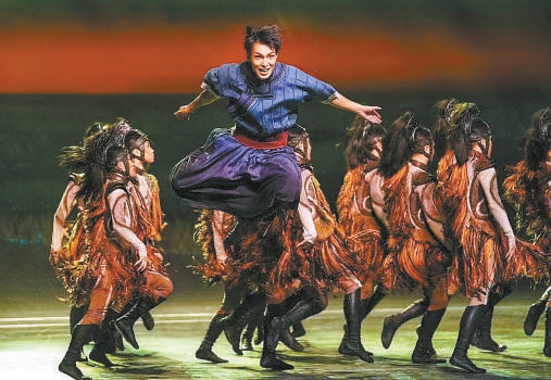 《骑兵》以人演马舞出草原之魂(图1) 《骑兵》以人演马舞出草原之魂(图1)