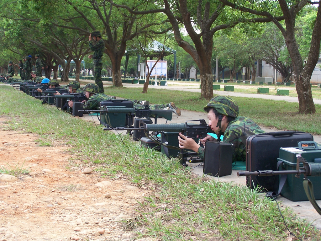 台湾查黑帮军火库,查出大事了……(图1) 20.png