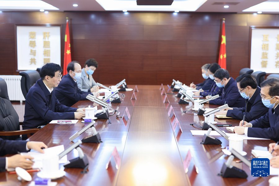 王沪宁在走访各民主党派中央和全国工商联时强调 深入学习贯彻习近平新时代中国特色社会主义思想 发挥新型政党制度在推进中国式现代化建设中的优势和作用(图5) 王沪宁在走访各民主党派中央和全国工商联时强调 深入学习贯彻习近平新时代中国特色社会主义思想 发挥新型政党制度在推进中国式现代化建设中的优势和作用(图5)