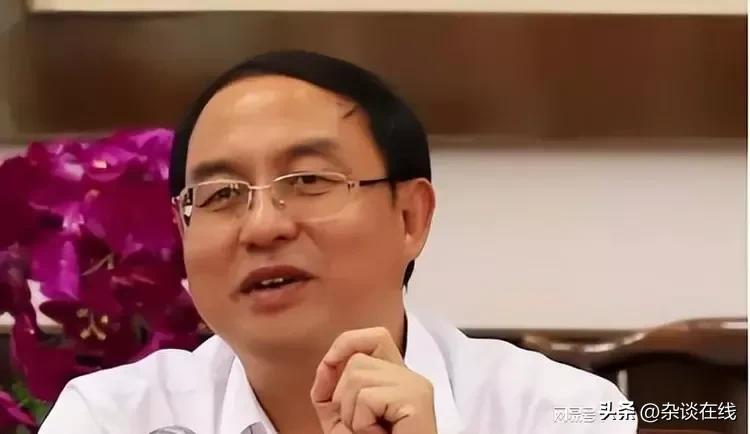 腐败分子王胜战,糟蹋10几女学生,玩弄上百个女教师,太可恶了!(图2) 腐败分子王胜战,糟蹋10几女学生,玩弄上百个女教师,太可恶了!(图2)