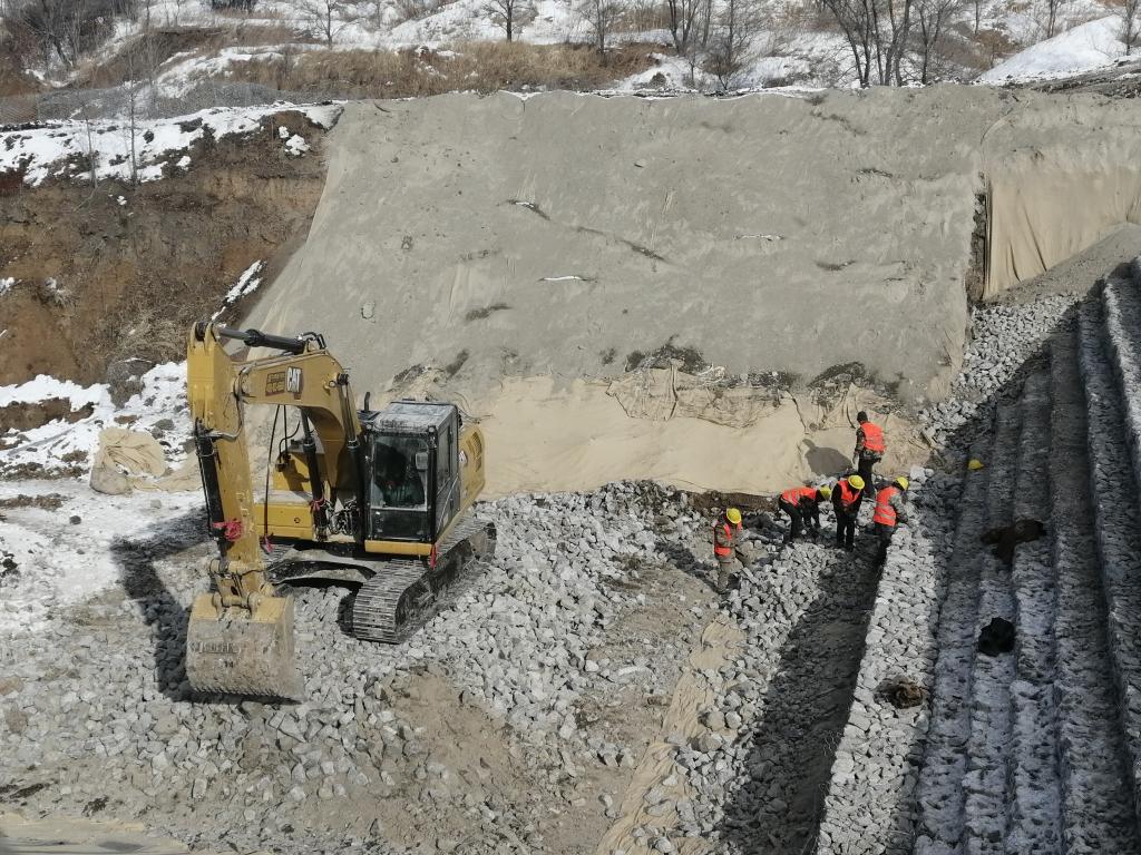 新时代新征程新伟业·全国两会精神看落实|黑龙江:为“中国饭碗”备好更多优质粮(图3) 新时代新征程新伟业·全国两会精神看落实|黑龙江:为“中国饭碗”备好更多优质粮(图3)