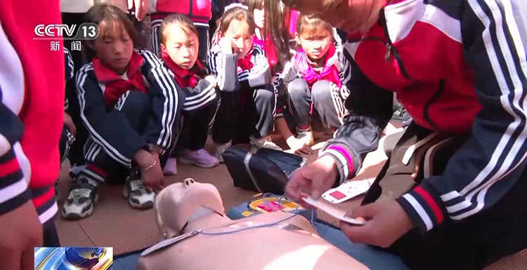 全国中小学安全教育日 各地用多种形式普及安全知识(图3) 全国中小学安全教育日 各地用多种形式普及安全知识(图3)