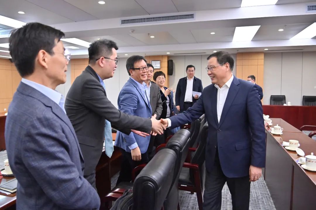 首席大检察官与这九位专家学者面对面(图3) 45.jpg