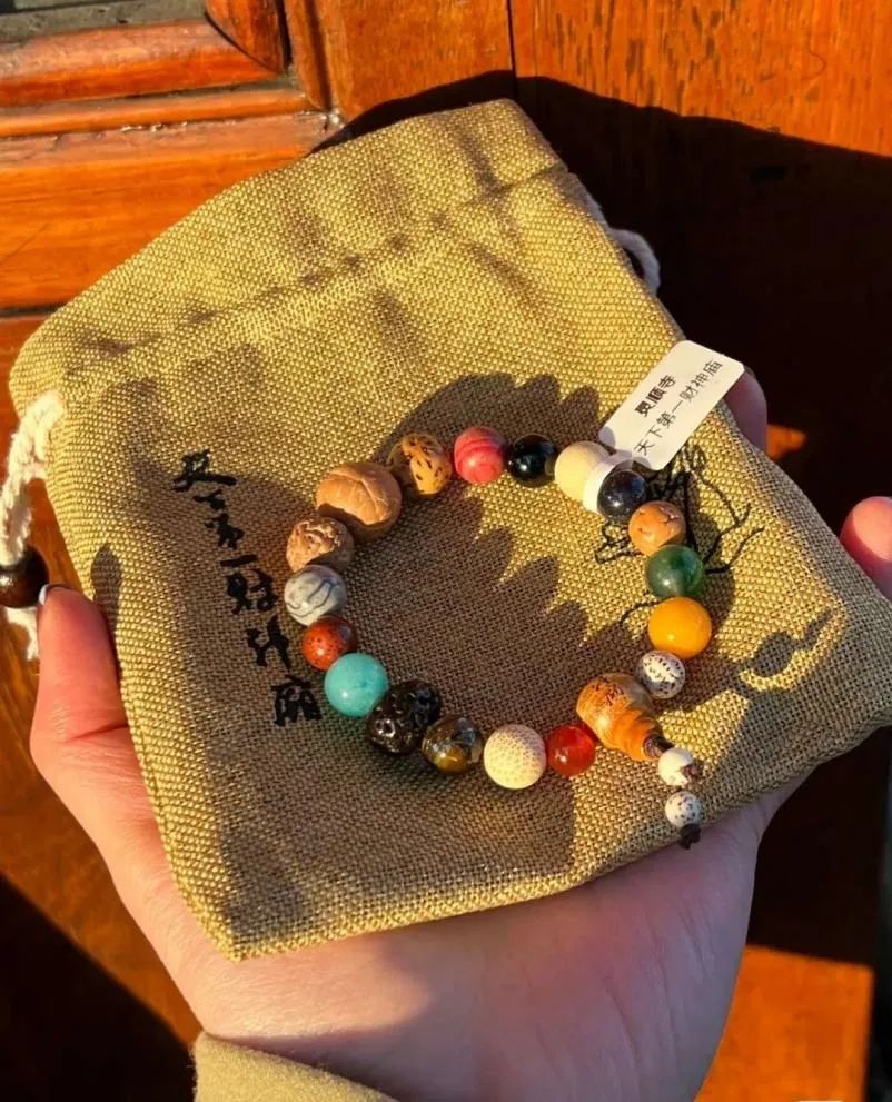 寺庙被挤爆,是时候重新审视「佛系营销」(图5) 40.jpg