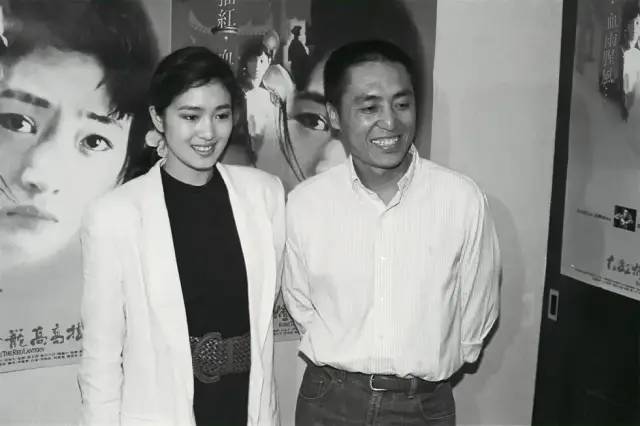 73岁的张艺谋:尽管岳母比自己小了11岁,给她尽孝也能坦然(图8) 27.jpg