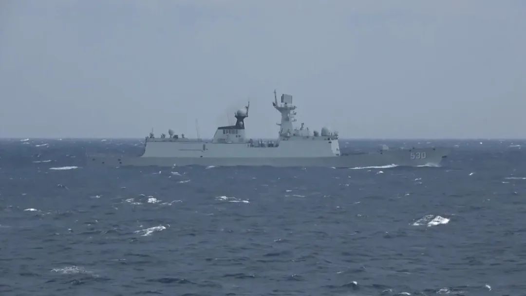 最新画面!东部战区环台岛战备警巡和“联合利剑”演习(图3) 最新画面!东部战区环台岛战备警巡和“联合利剑”演习(图3)