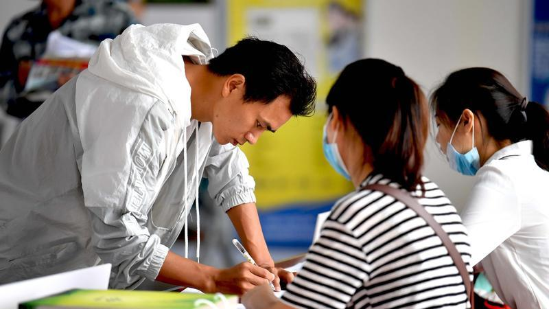 遭遇裁员的年轻人,如何缴纳社保才不算违法?(图1) 29.png