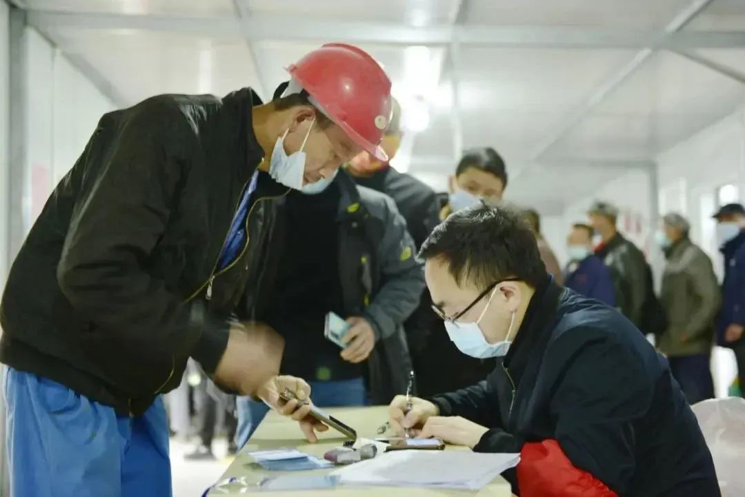 遭遇裁员的年轻人,如何缴纳社保才不算违法?(图4) 32.jpg