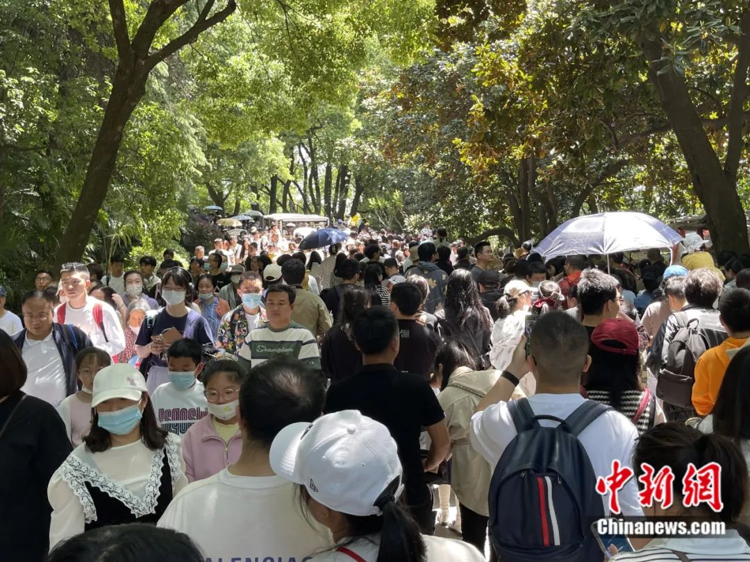 好多人啊!(图14) 46.jpg