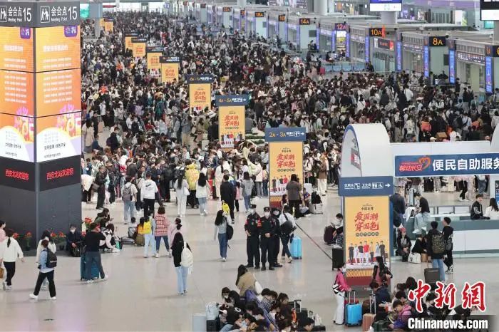 好多人啊!(图1) 31.jpg