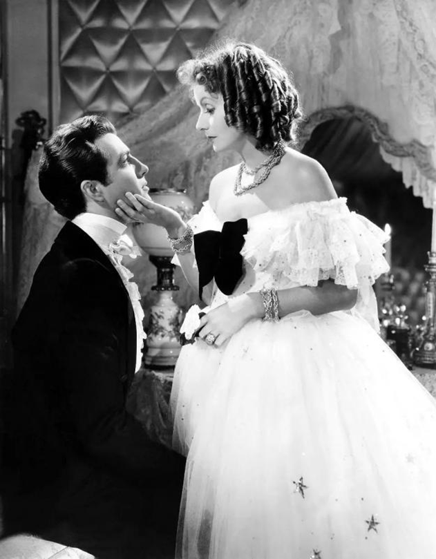 把东西方妓女放在一起,哪个更惨?(图18) 18.png