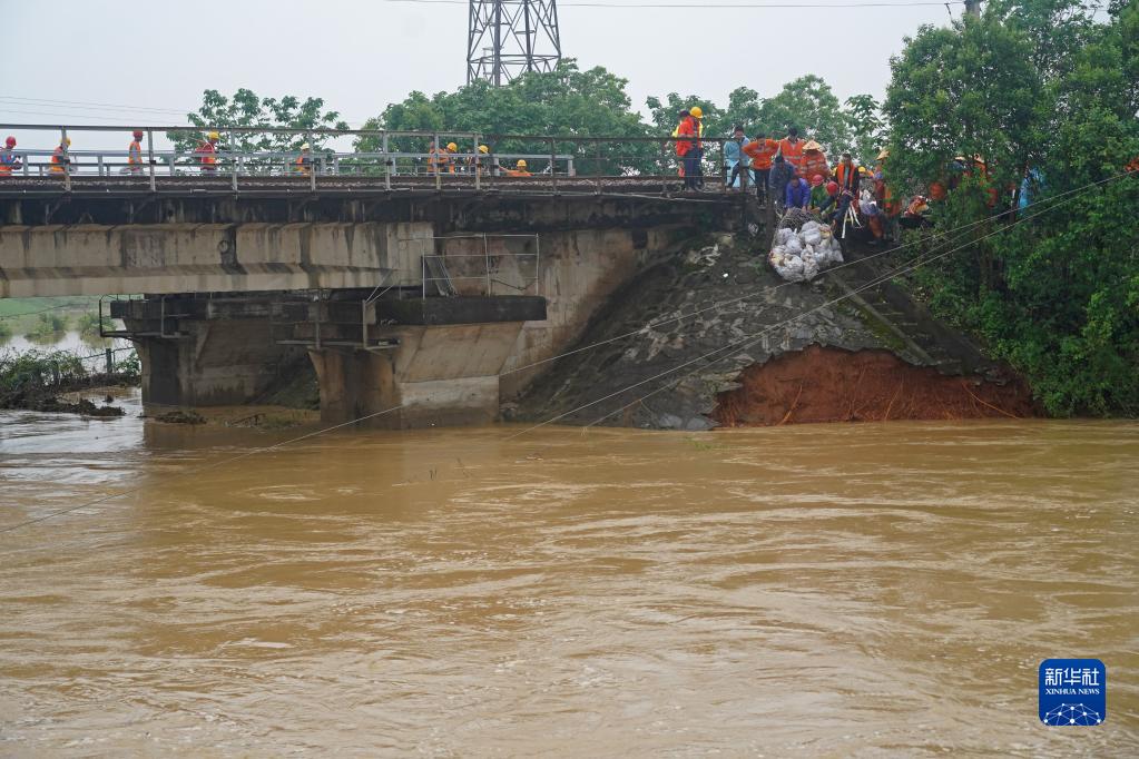 针对江西等省强降雨过程国家防总启动防汛四级应急响应(图1) 针对江西等省强降雨过程国家防总启动防汛四级应急响应(图1)
