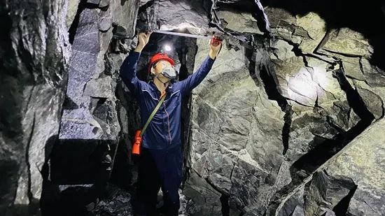 骑5小时摩托车上岗,乡卫生院迎来第一批本科医生……(图7) 7.jpg