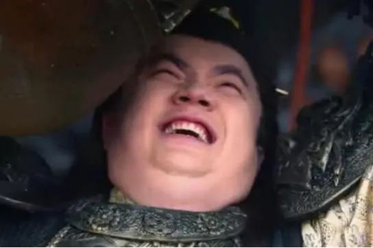 胖到500斤的皇帝,每天吃20斤肉坐坏龙椅,宠幸妃子需要宫女帮忙(图5) 5.jpg