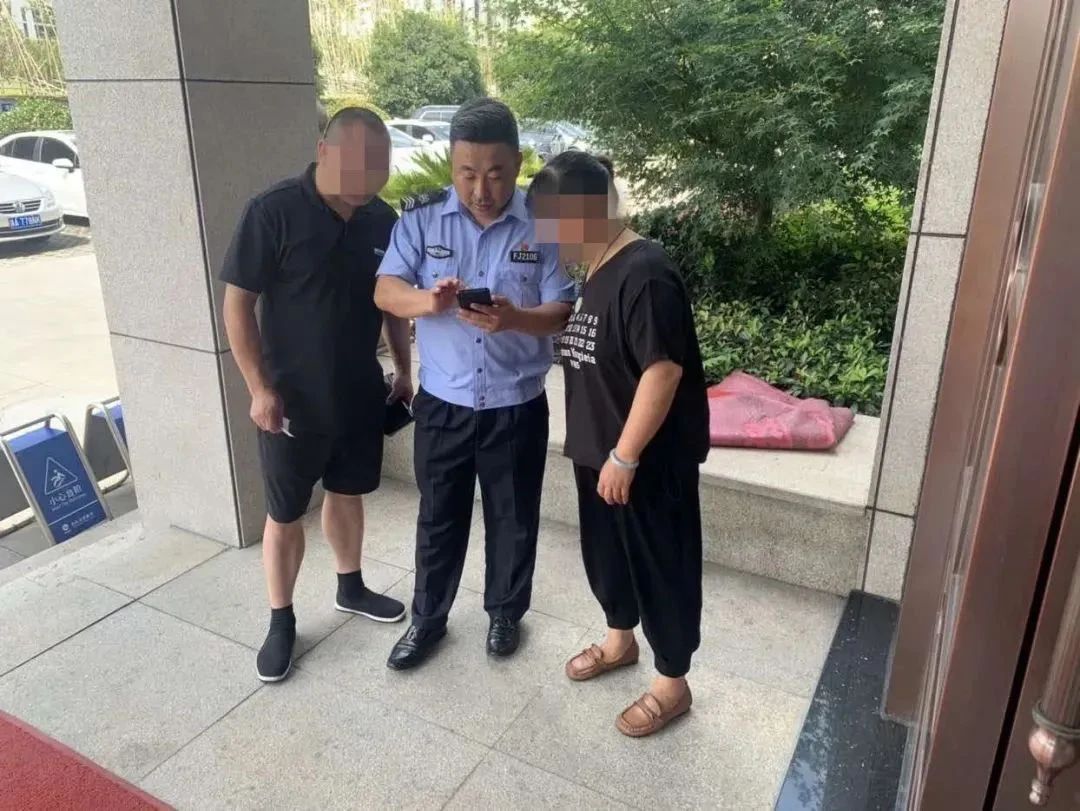 女子接完骗子电话,卡上却多了15万元,咋回事?(图2) 2.jpg