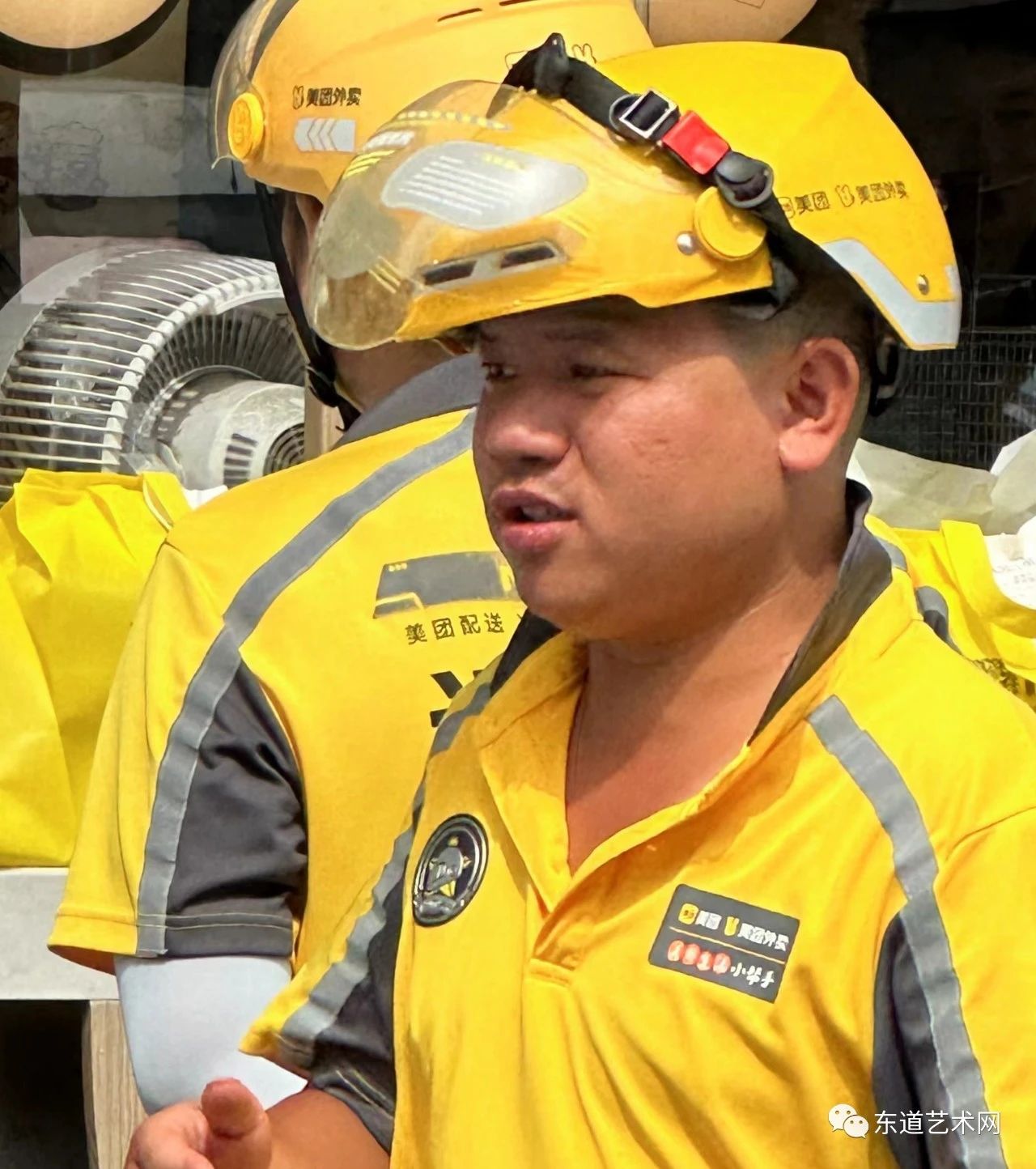 你好,外卖小哥!一一岑国荣摄影(图23) 27.jpg